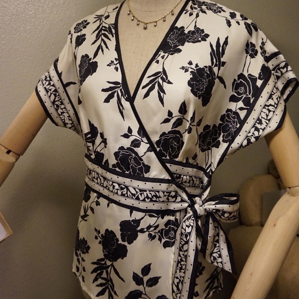 Kimono style blouse